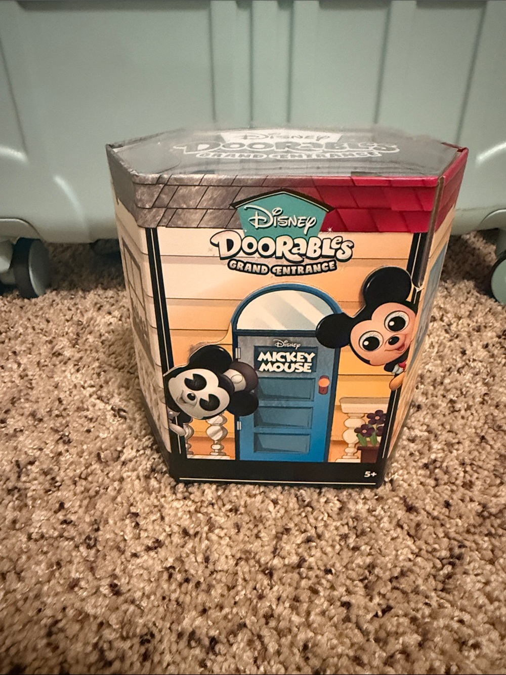 Disney Doorables Grand Entrance Mickey Mouse Playset new